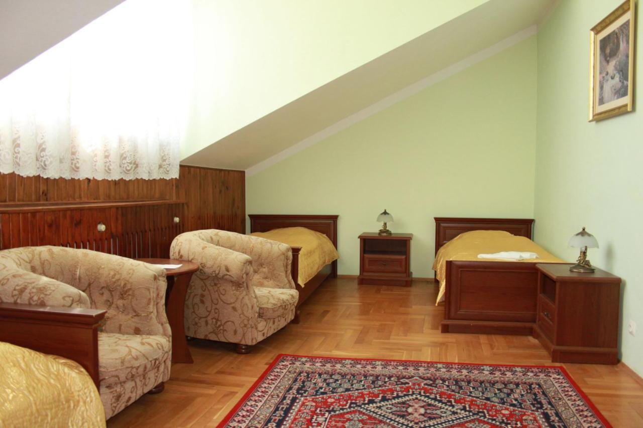 Palac W Nosowie Nosowo Kültér fotó